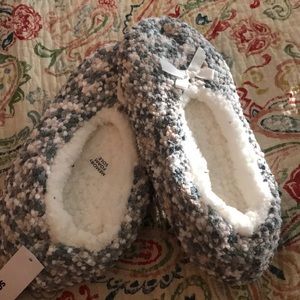 Sonoma Memory Foam Fuzzy Slippers